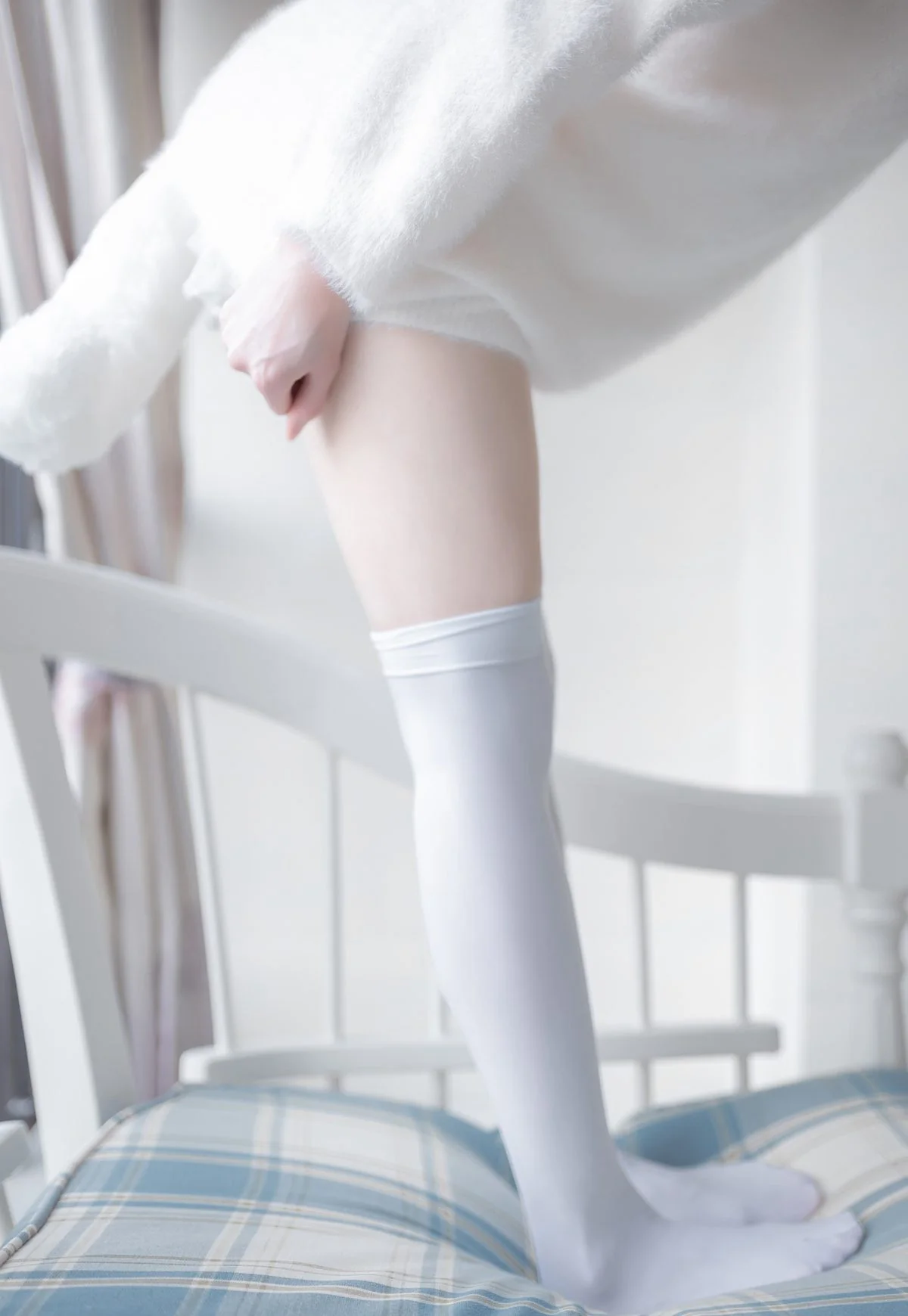 绮太郎白丝美腿大尺度美腿高清cosplay超污图  第33张-《94零社区》