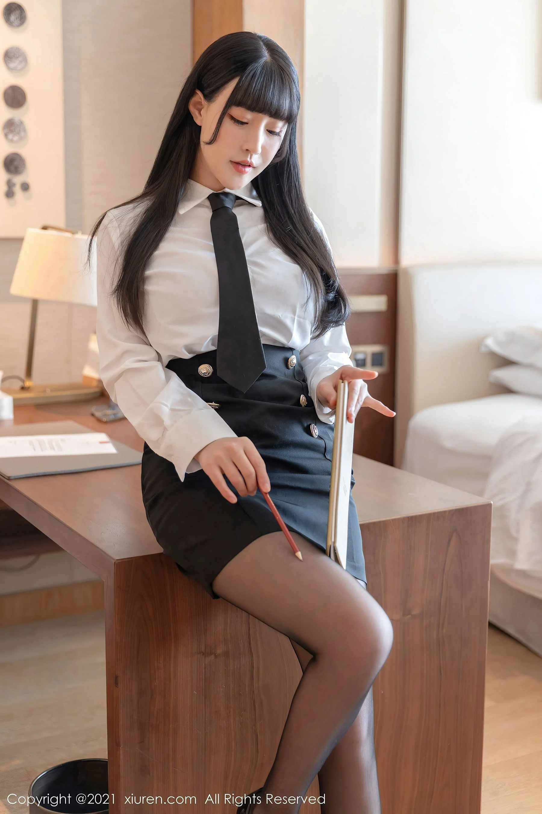[秀人XIUREN] No.3608 朱可儿Flower  第7张-《94零社区》