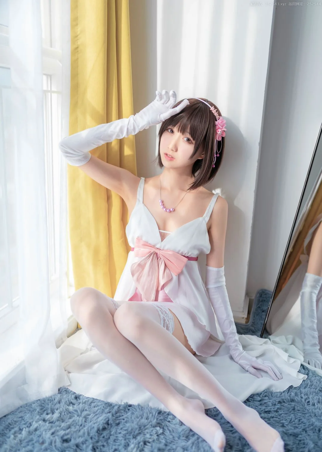 性感白丝美腿短发美女Cosplay大尺度高清纯美写真  第8张-《94零社区》
