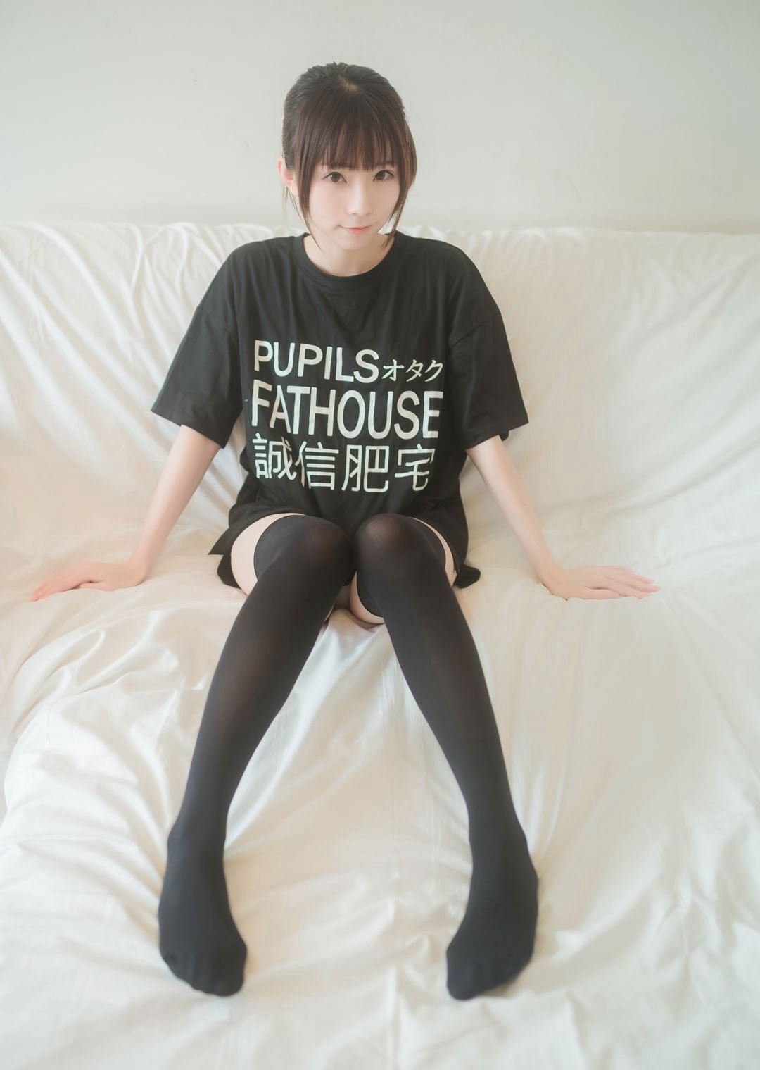 JK制服美女性感黑色过膝袜Cosplay大尺度图片  第3张-《94零社区》
