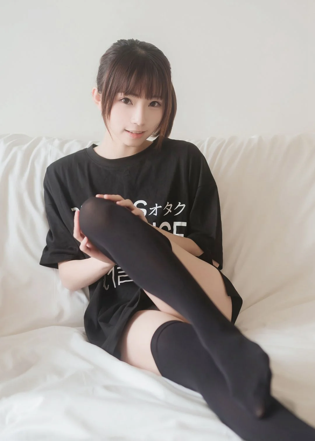 JK制服美女性感黑色过膝袜Cosplay大尺度图片  第12张-《94零社区》