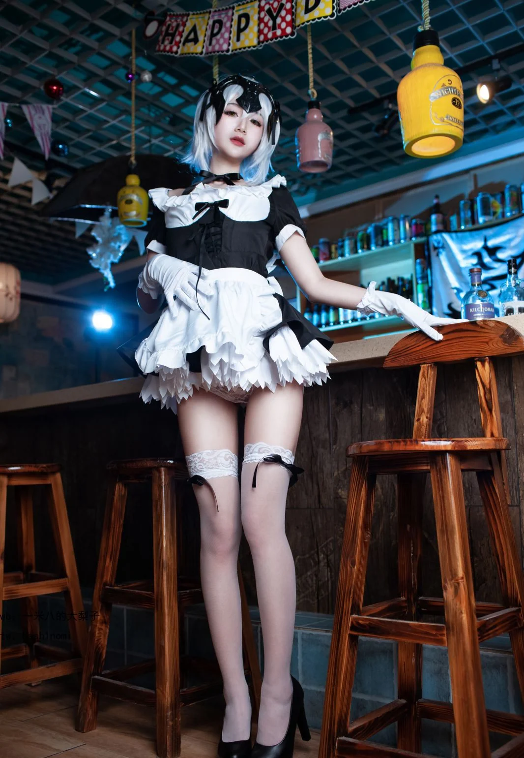 一米八的大梨子Cosplay大尺度超薄白丝袜高跟福利  第4张-《94零社区》