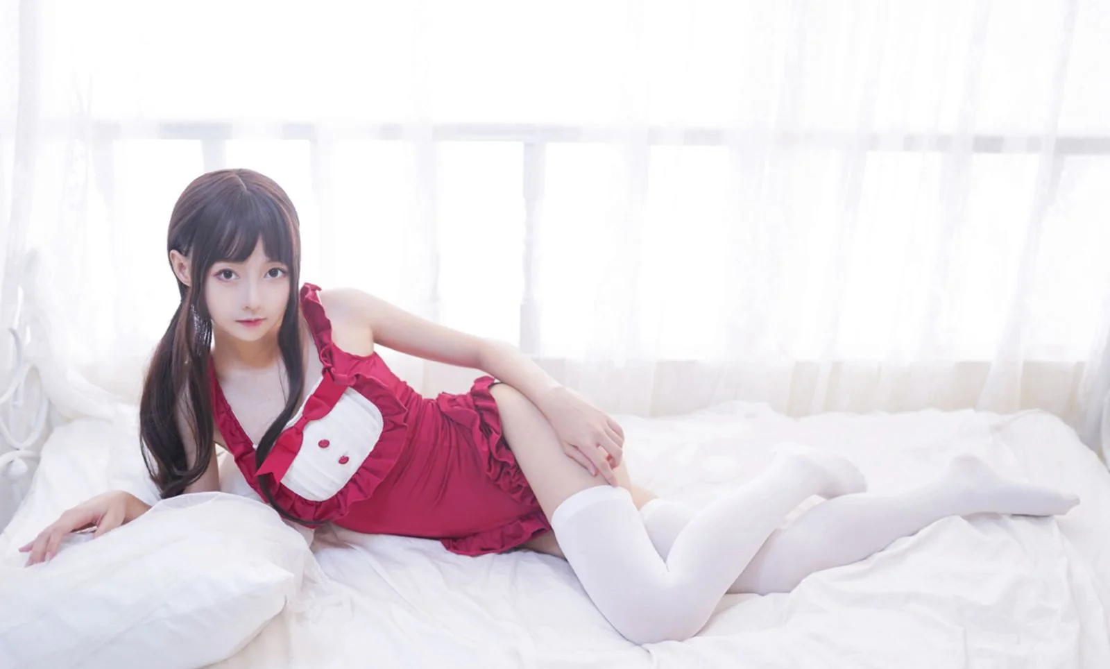 森萝财团白丝美女性感美腿大尺度Cosplay图  第16张-《94零社区》