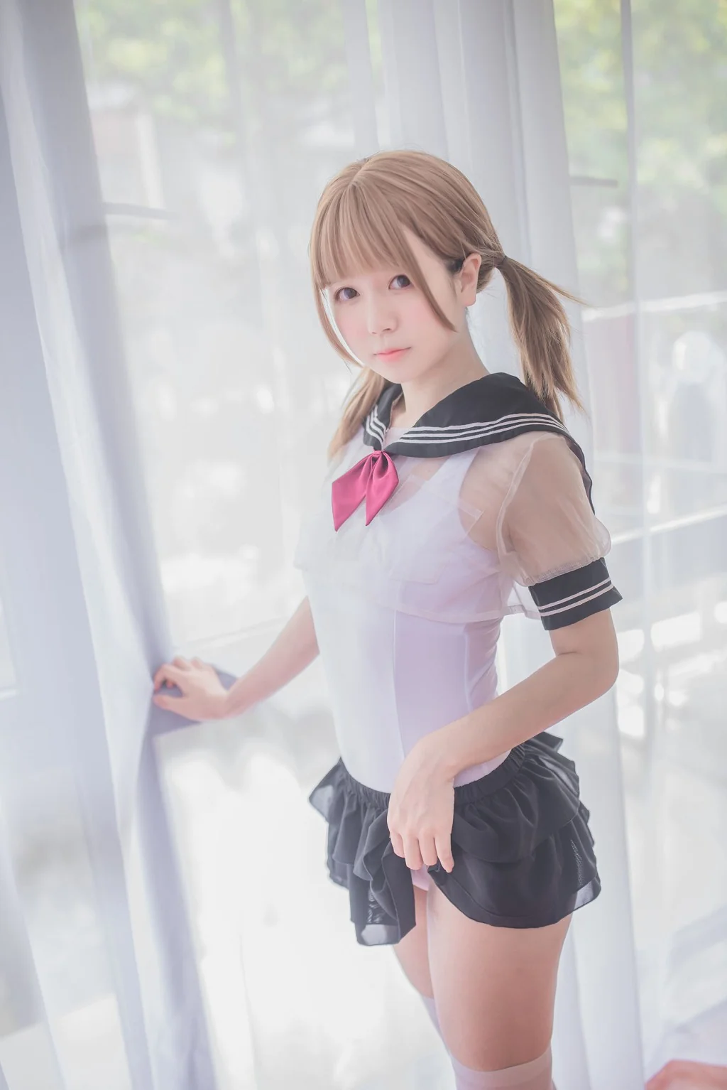 白金Saki《死库水 学生服》 [Cosplay福利] 写真集[38P]  第23张-《94零社区》
