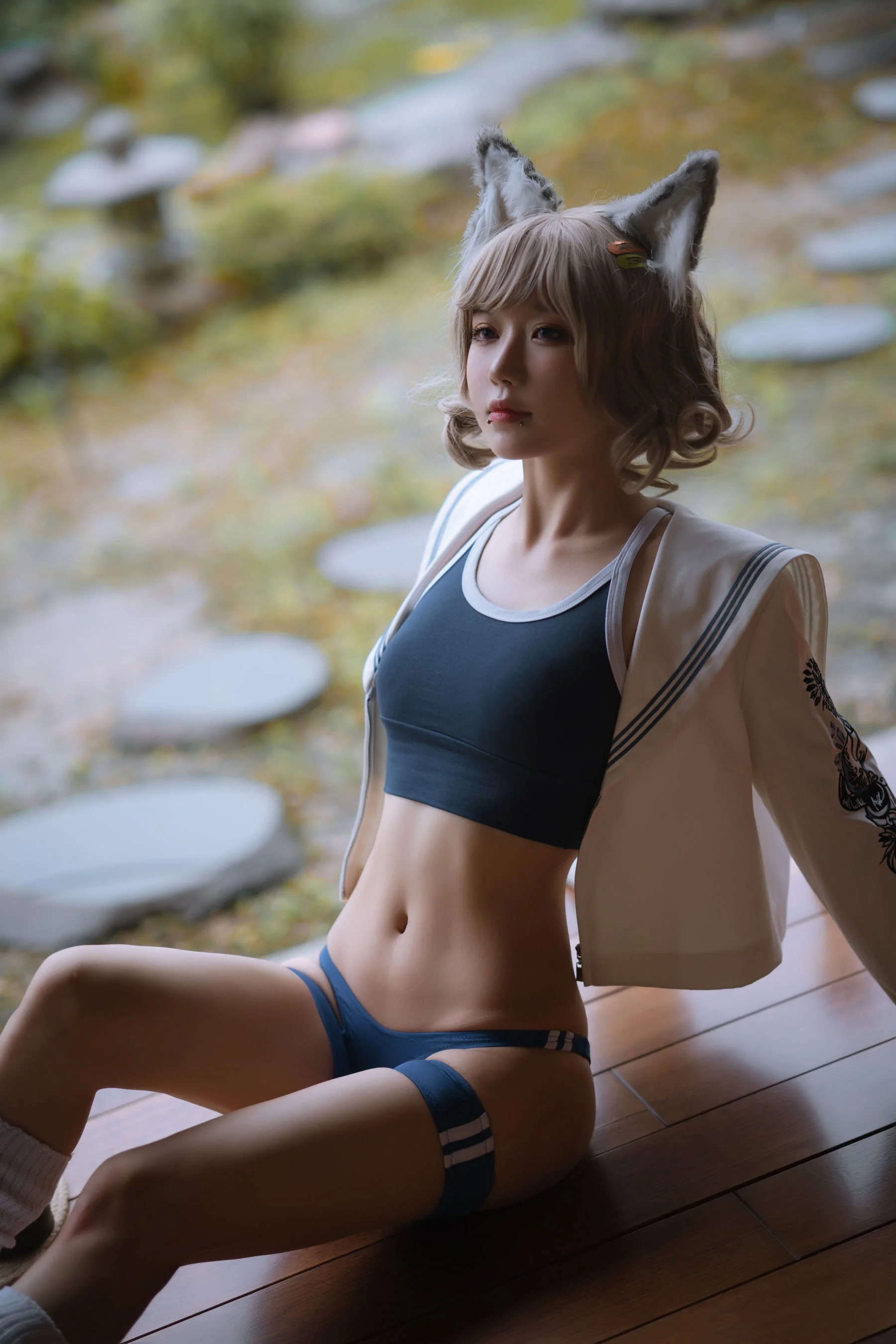 [网红COSER写真] 动漫博主阿包也是兔娘 - X型体操服  第1张-《94零社区》