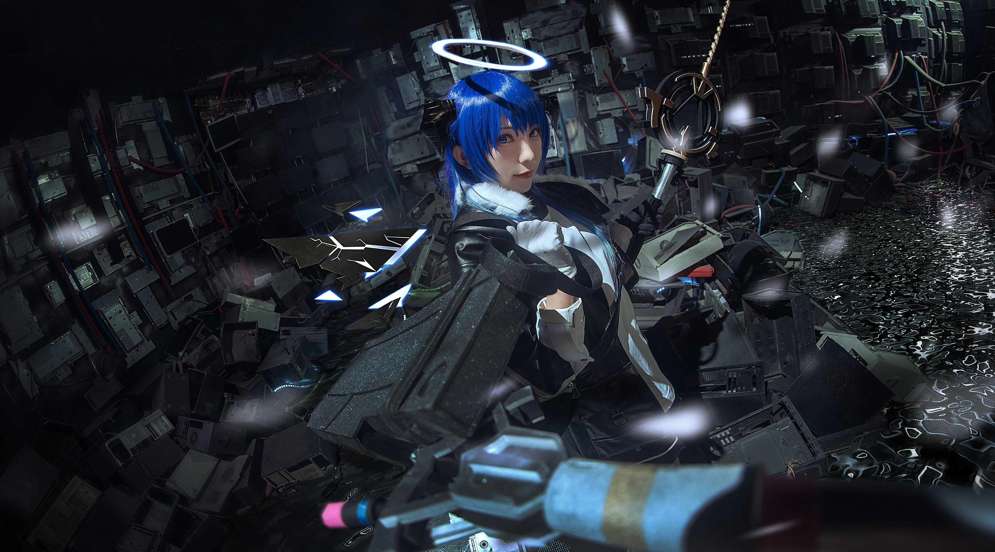 [网红COSER写真] 动漫博主Kitaro_绮太郎 - 莫斯提马  第11张-《94零社区》