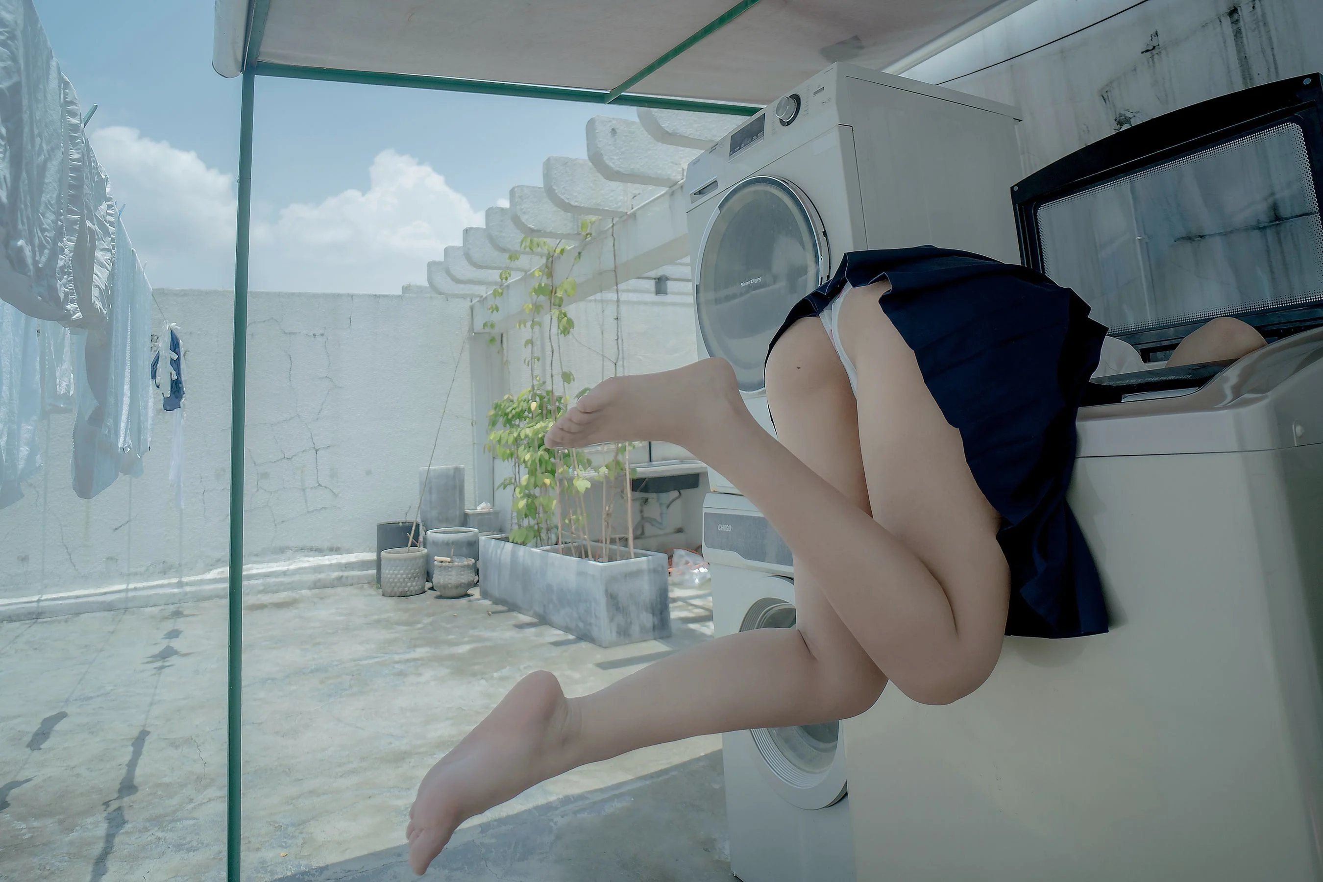 [网红COSER写真] 萌系小姐姐-白烨- - 天台  第27张-《94零社区》