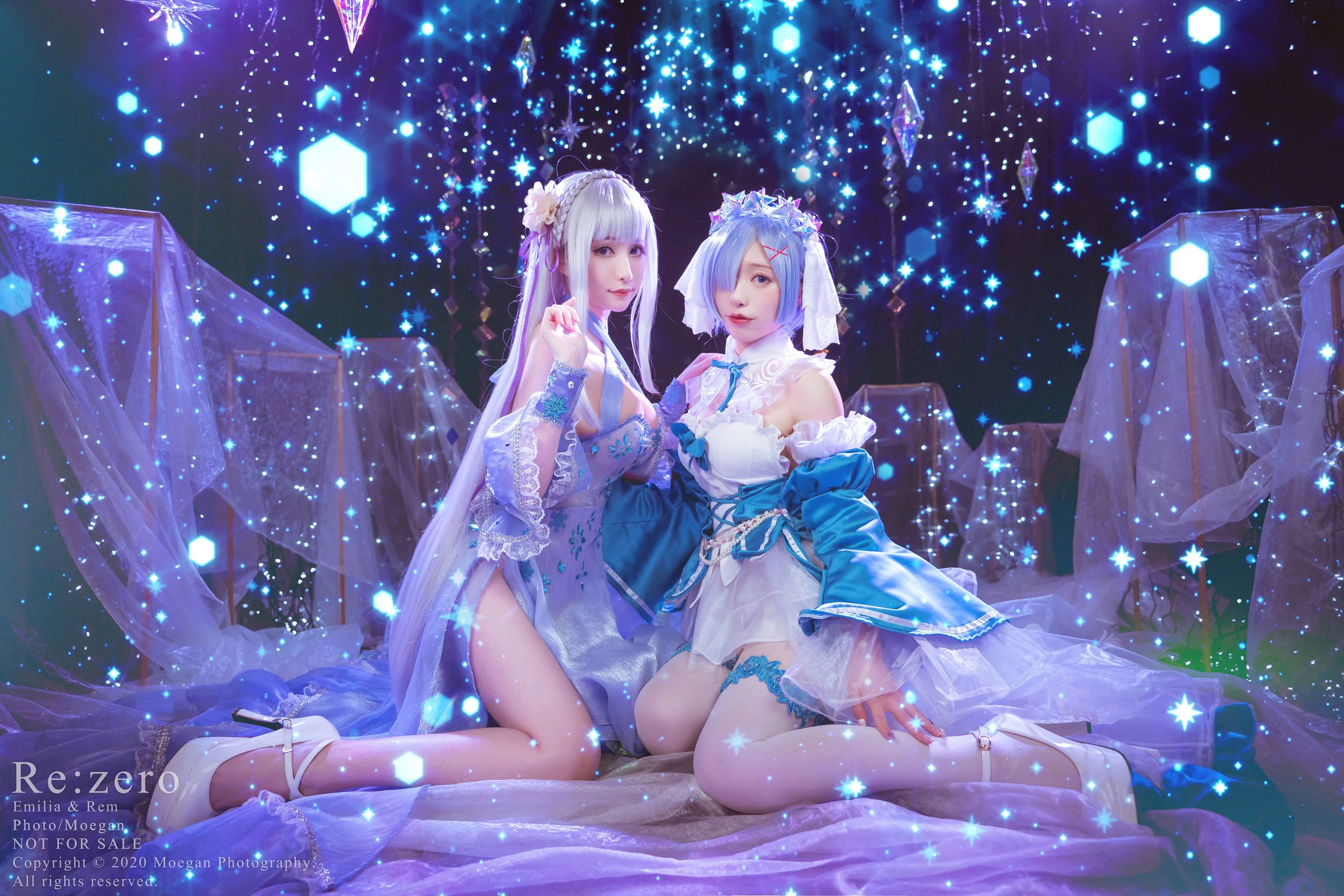 [COS福利] Miyana咪呀&紫玥桃 - 水晶连衣裙  第1张-《94零社区》