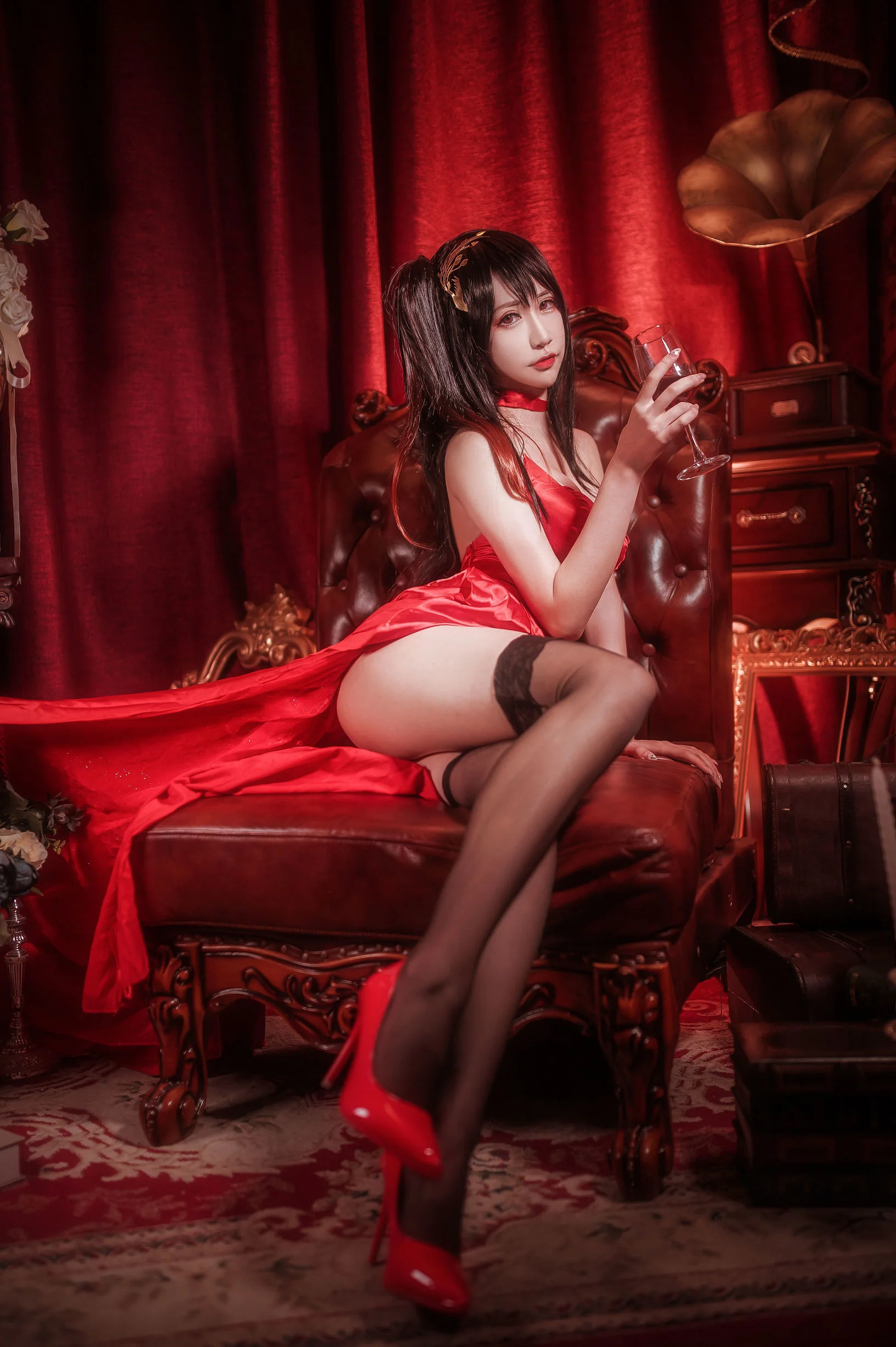 [网红COSER] 动漫博主阮邑_Fairy - 大凤礼服  第1张-《94零社区》