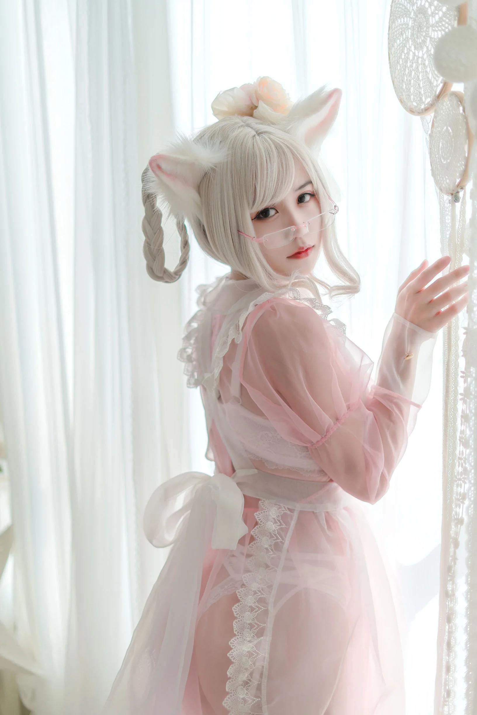 [网红COSER] 动漫博主小仓千代w - 透明粉色女仆  第17张-《94零社区》