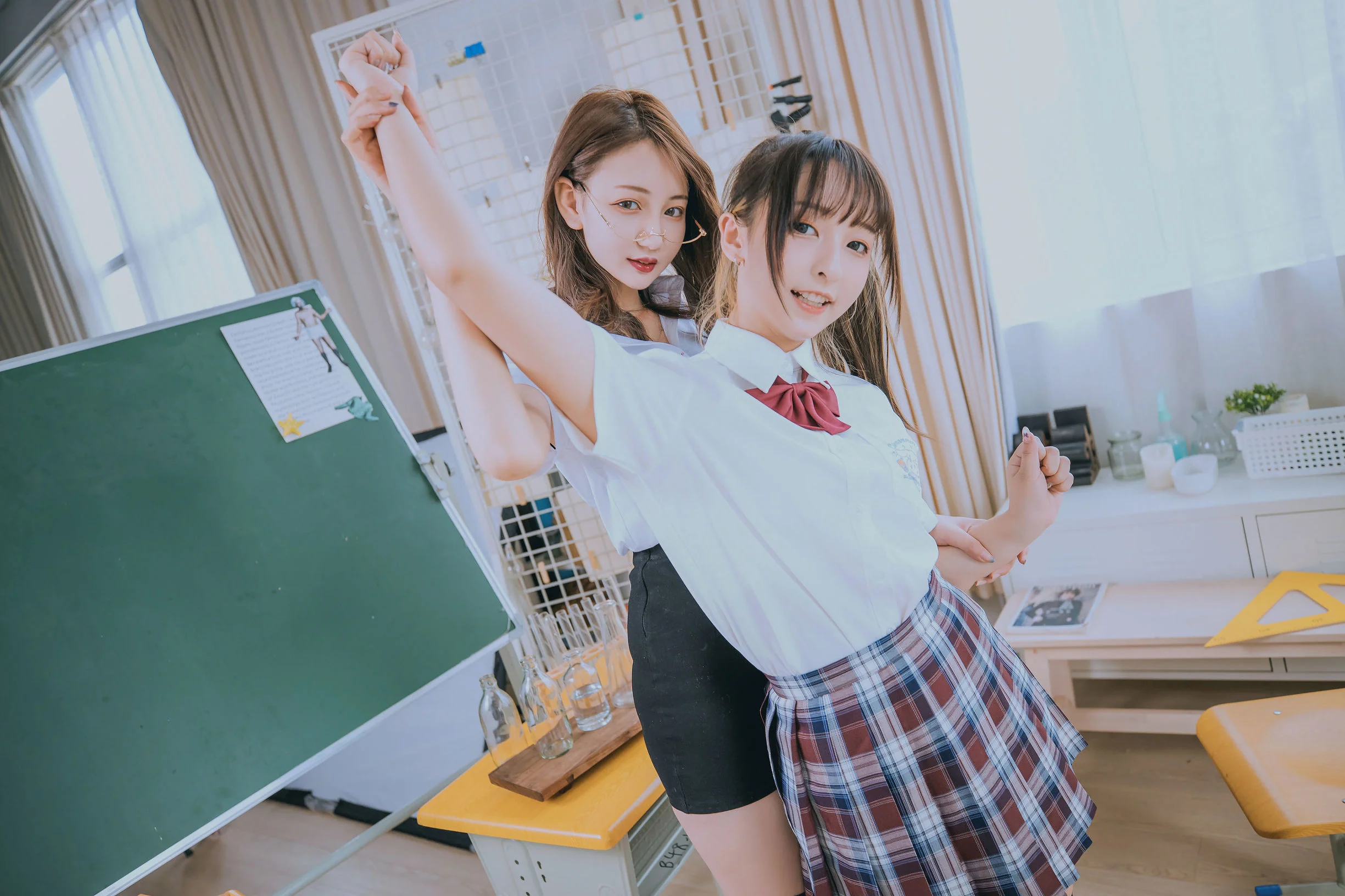 [COS福利] 萝莉神楽板真冬之数之歌-百合教室  第38张-《94零社区》