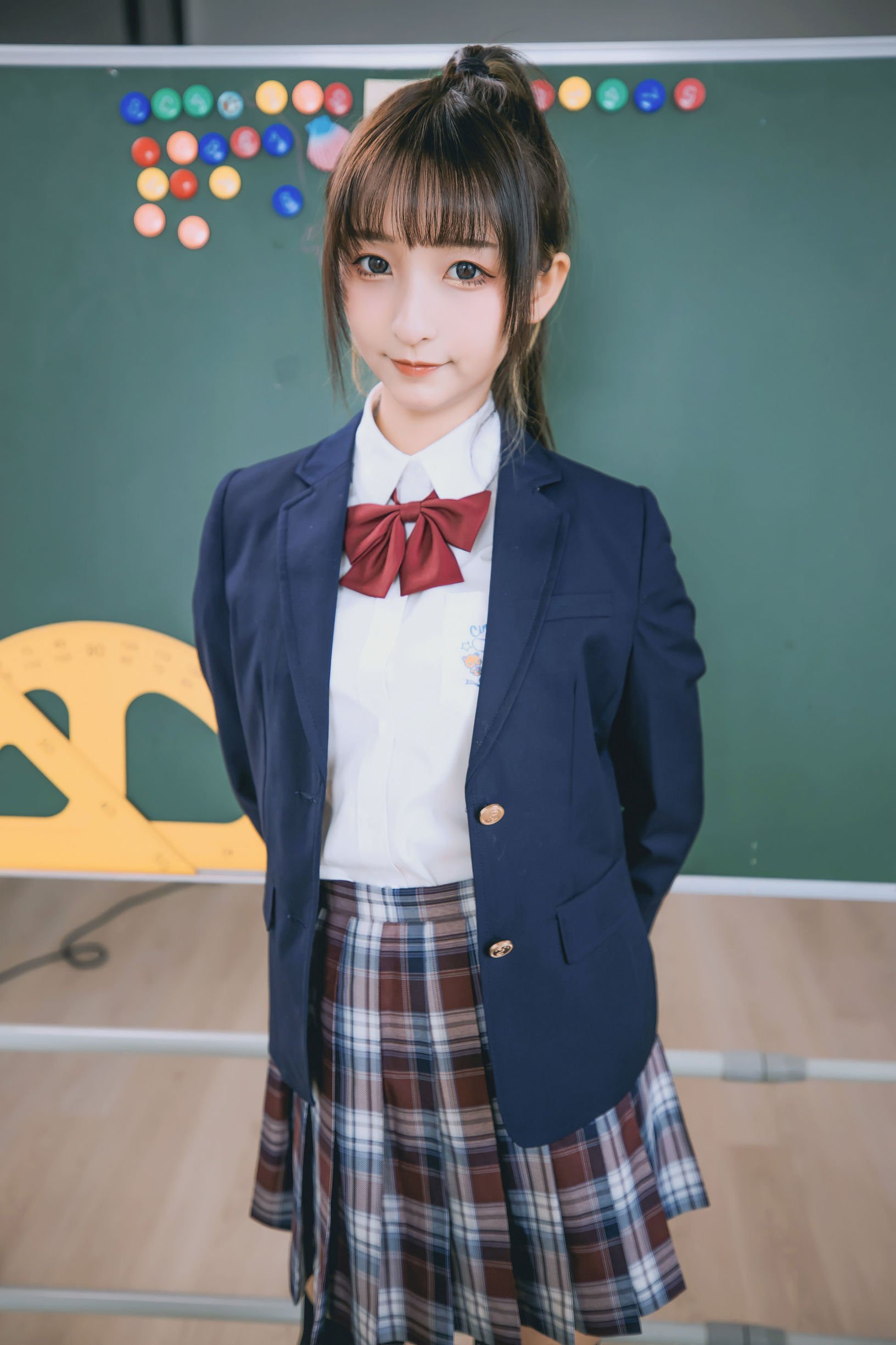 [COS福利] 萝莉神楽板真冬之数之歌-百合教室  第90张-《94零社区》