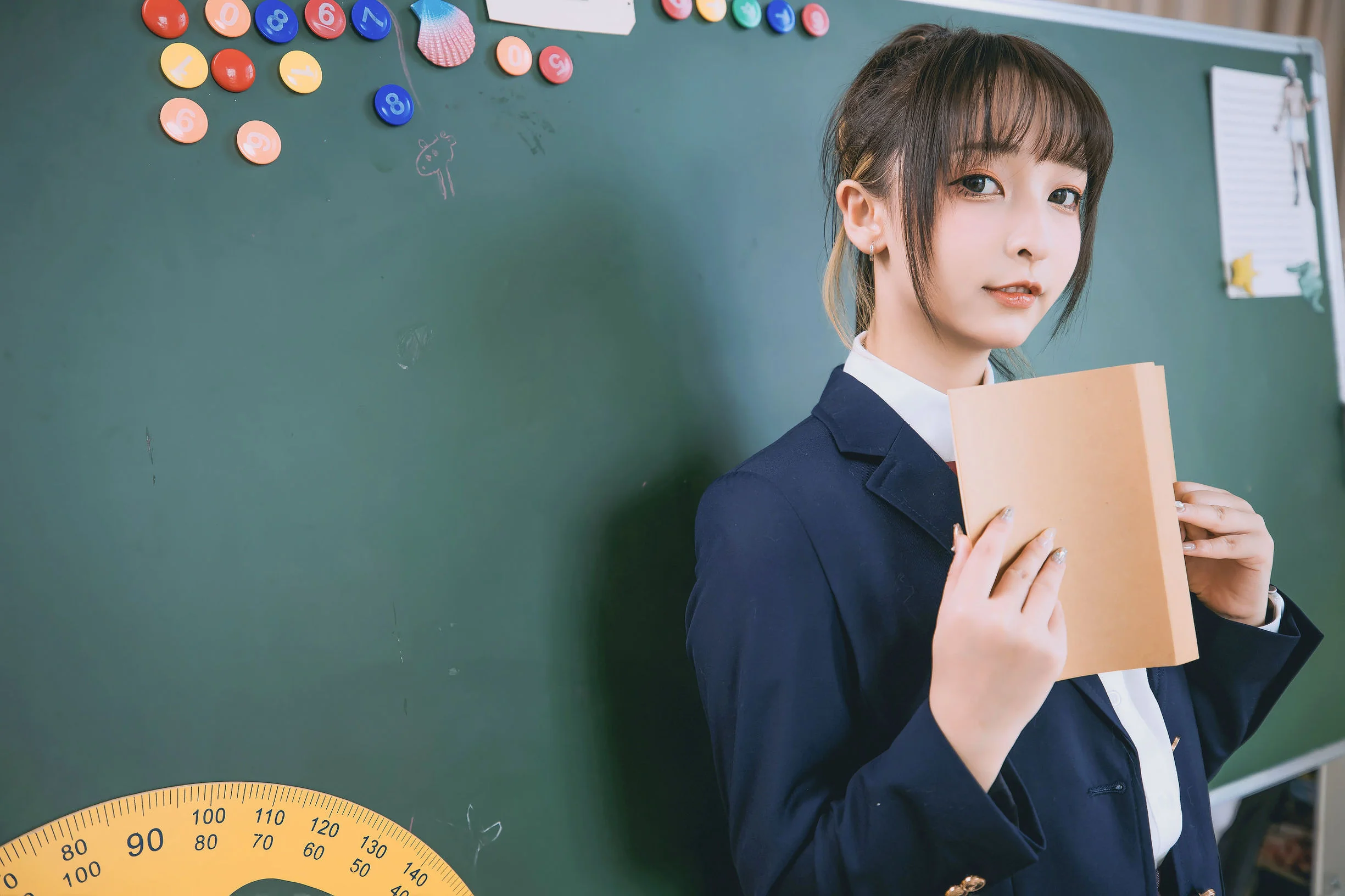 [COS福利] 萝莉神楽板真冬之数之歌-百合教室  第99张-《94零社区》