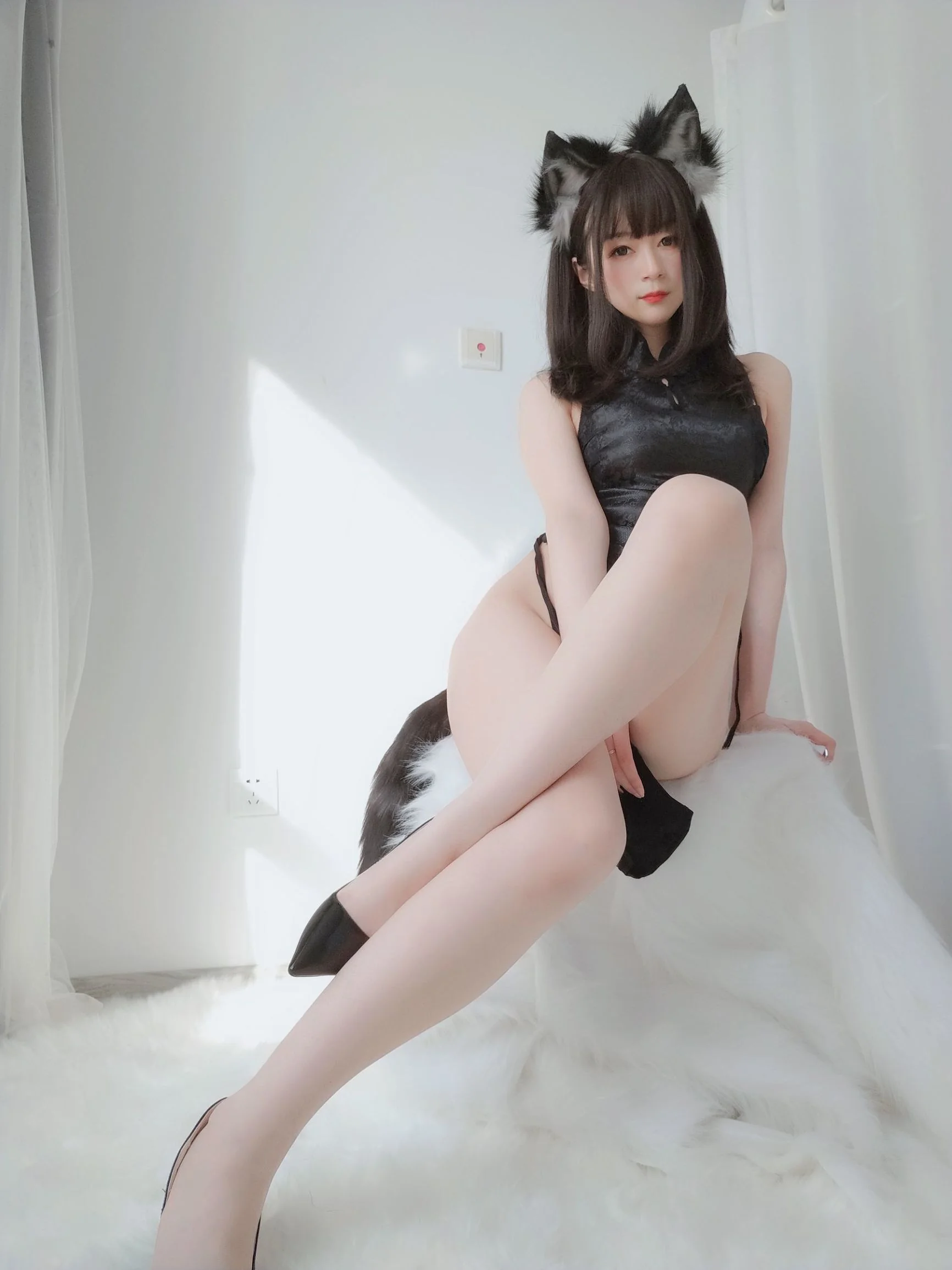 Coser小姐姐白银 小黑狼  第22张-《94零社区》