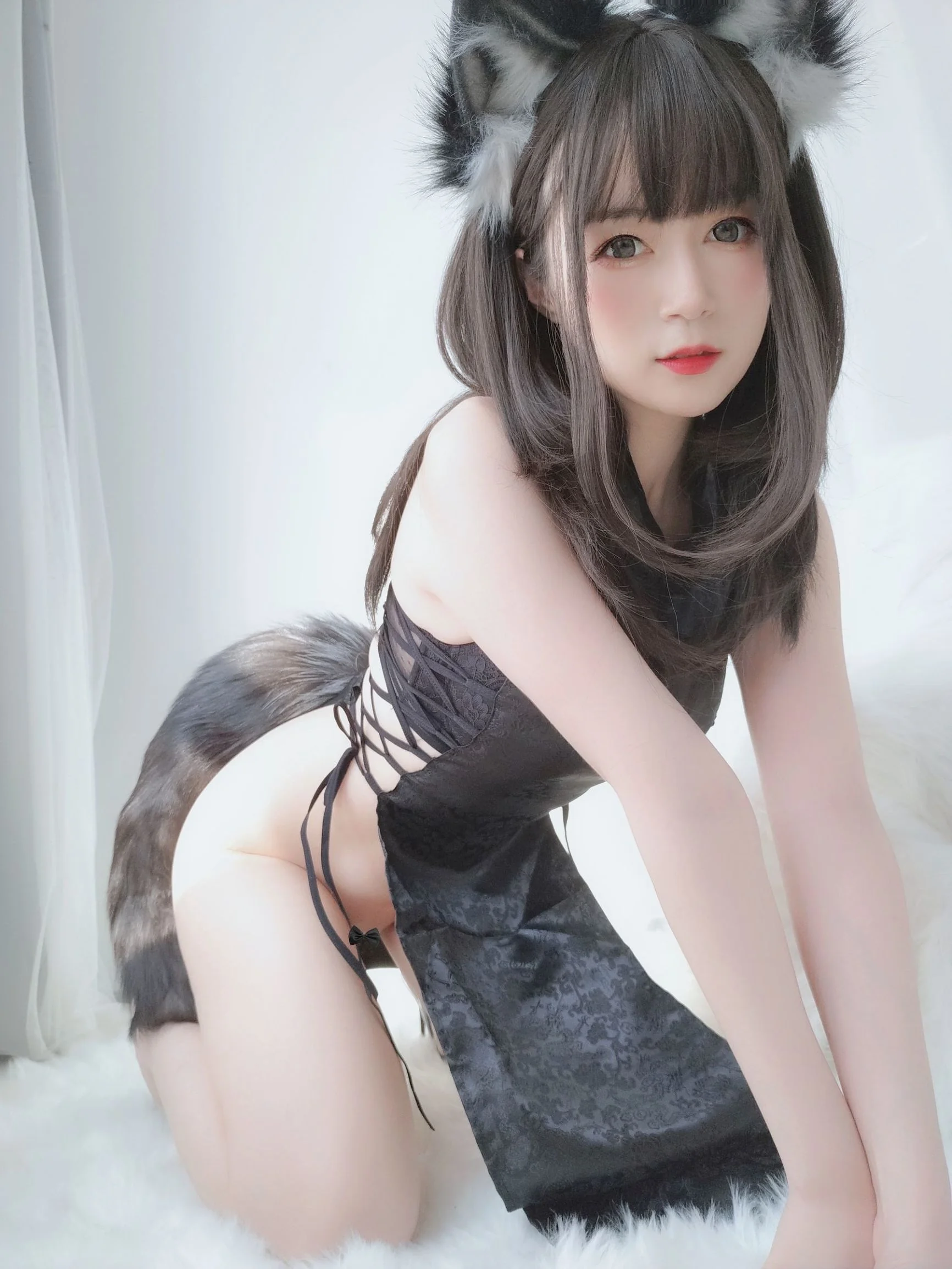 Coser小姐姐白银 小黑狼  第93张-《94零社区》