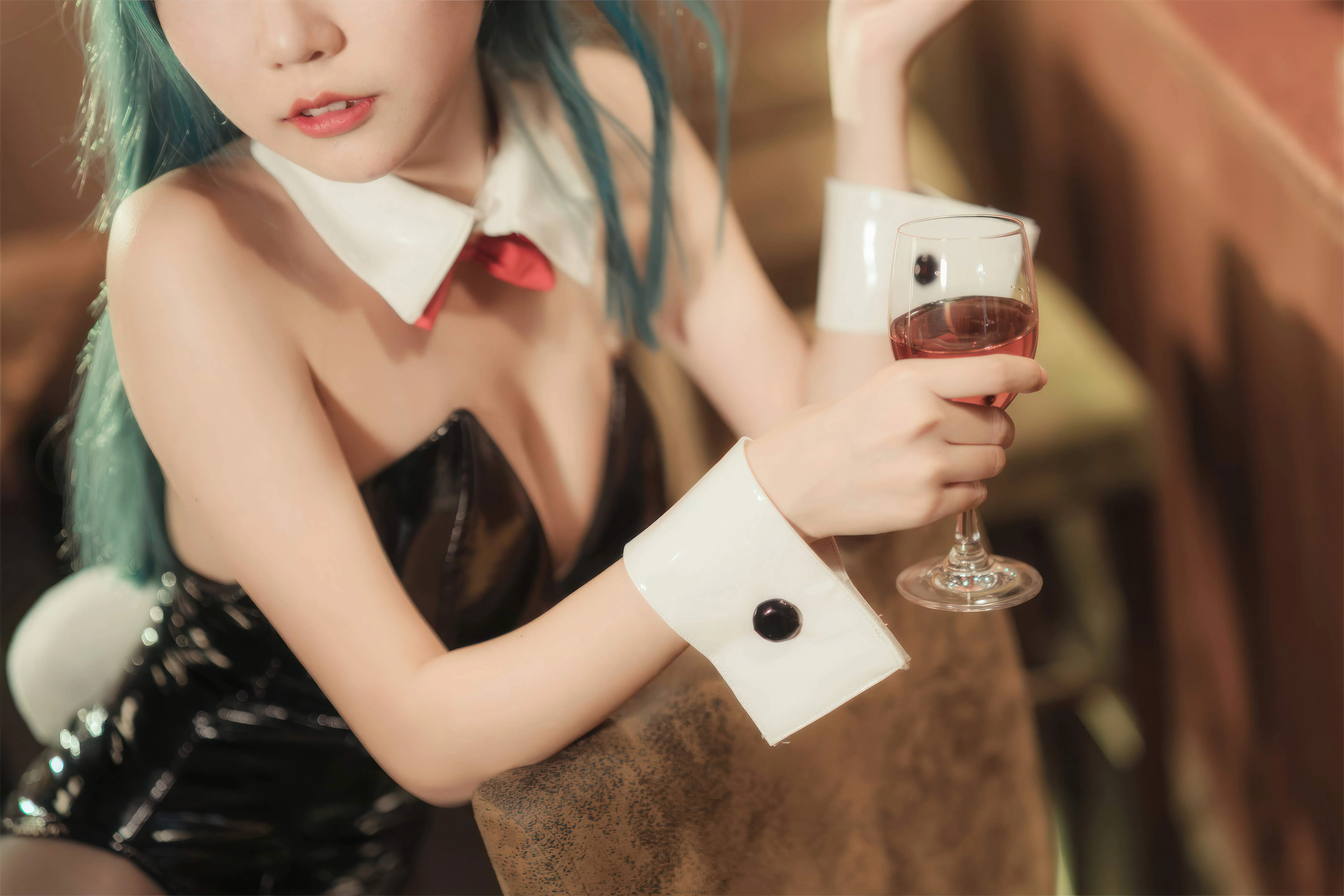 香草喵露露 - 七龙珠 布玛 兔女郎  第28张-《94零社区》