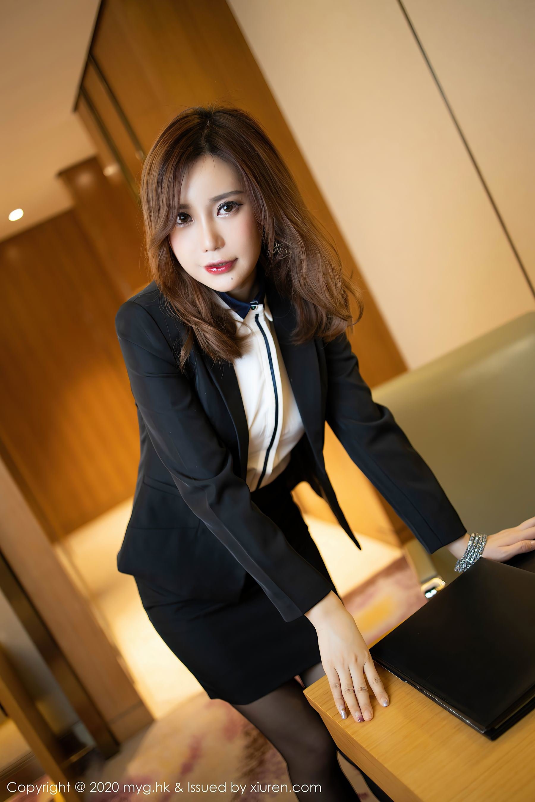 [美媛馆MyGirl] Vol.469 绮里嘉ula  第24张-《94零社区》