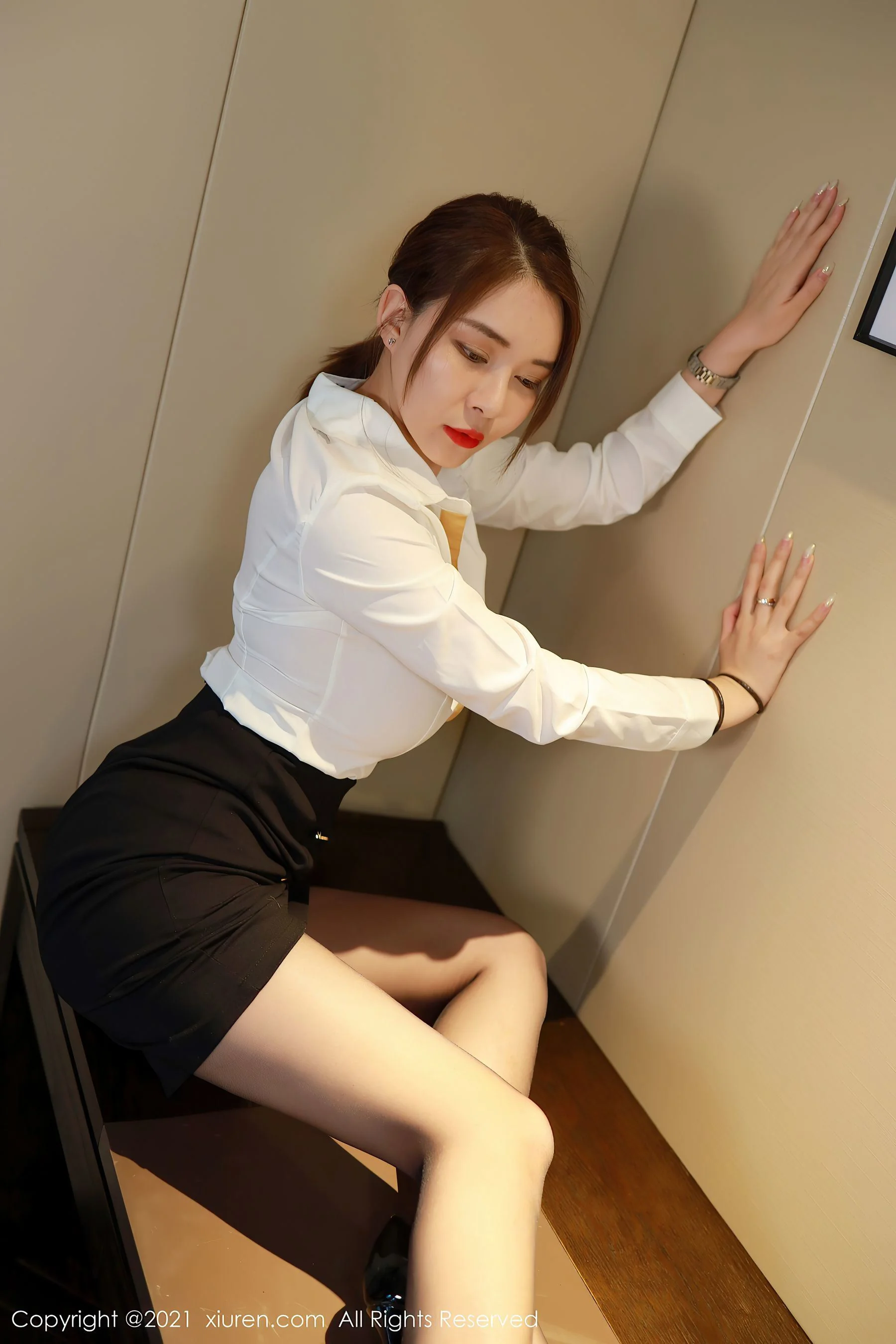 [秀人XIUREN] No.2965 凯竹・廿十  第21张-《94零社区》