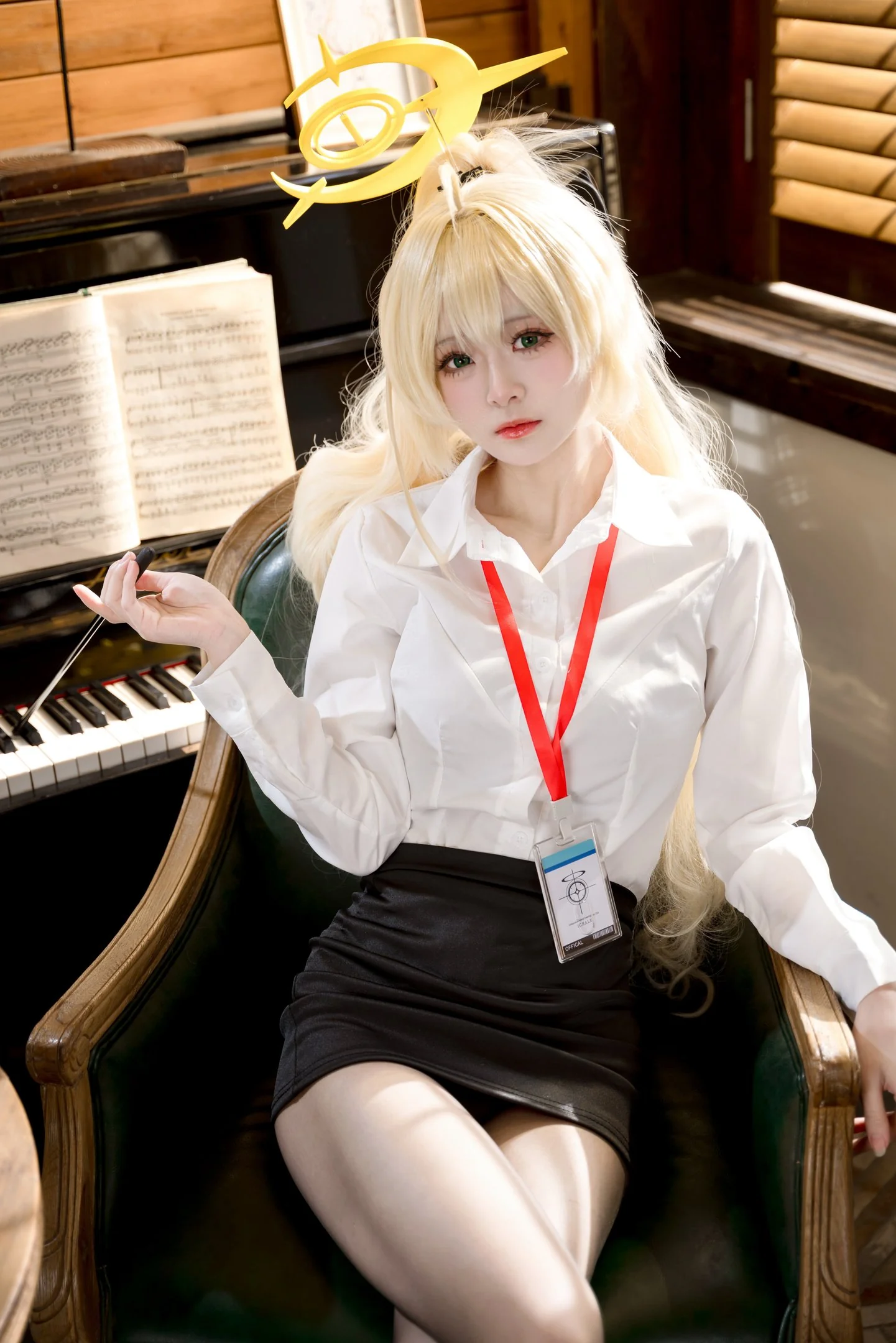 九柒喵 - 蔚蓝档案 笑面教授 OL制服  第16张-《94零社区》
