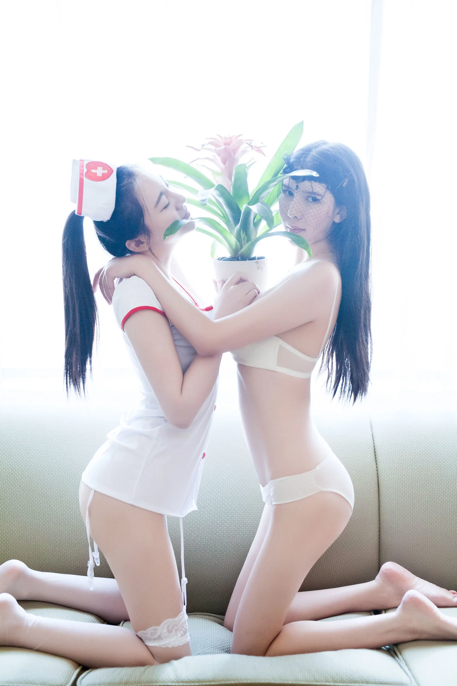 [网络美女] 推女郎李丽莎 姐妹水果系列  第30张-《94零社区》