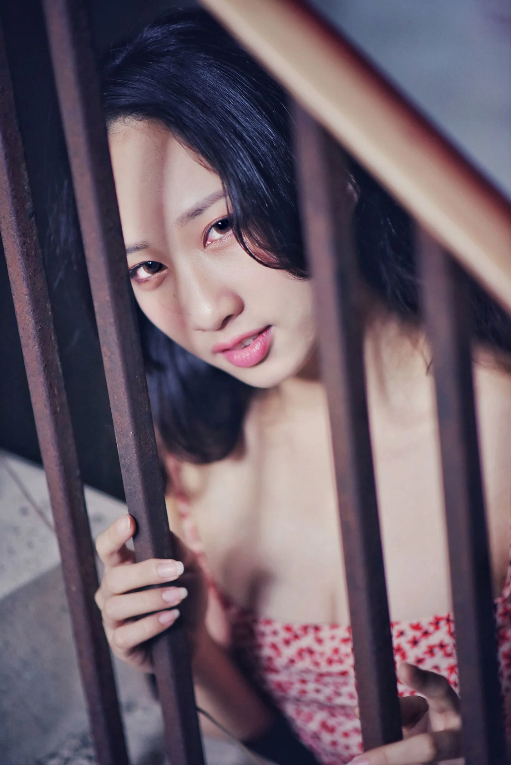 [台湾美女]制服の女生 No.006 岑晴晴 慵懒的性感  第34张-《94零社区》