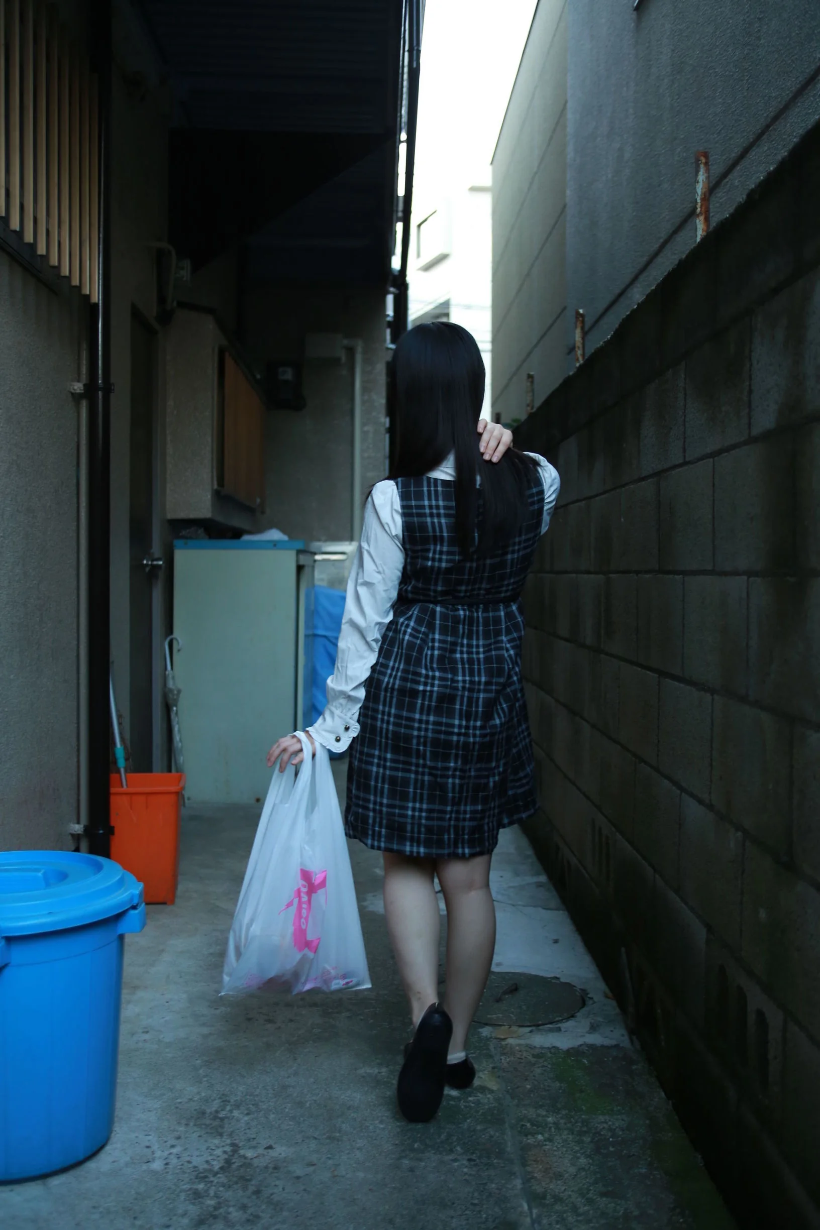 [网络美女] 雨宫留菜 ふたり暮らし画像  第5张-《94零社区》