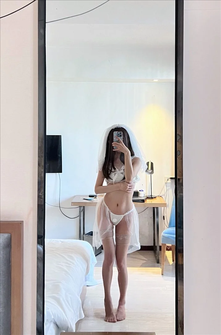 51酱 - 婚纱 33P1V  第3张-《94零社区》