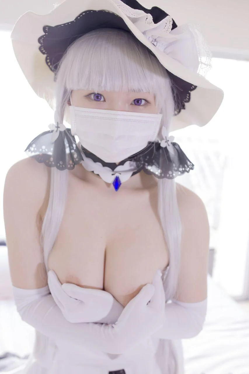 [あかだまやっきょく] ロイヤルな空母娘レイヤーさんと個人撮影で中ハメ！ 49P  第18张-《94零社区》