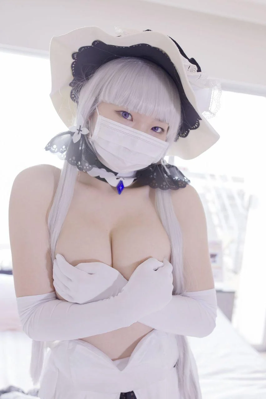 [あかだまやっきょく] ロイヤルな空母娘レイヤーさんと個人撮影で中ハメ！ 49P  第38张-《94零社区》