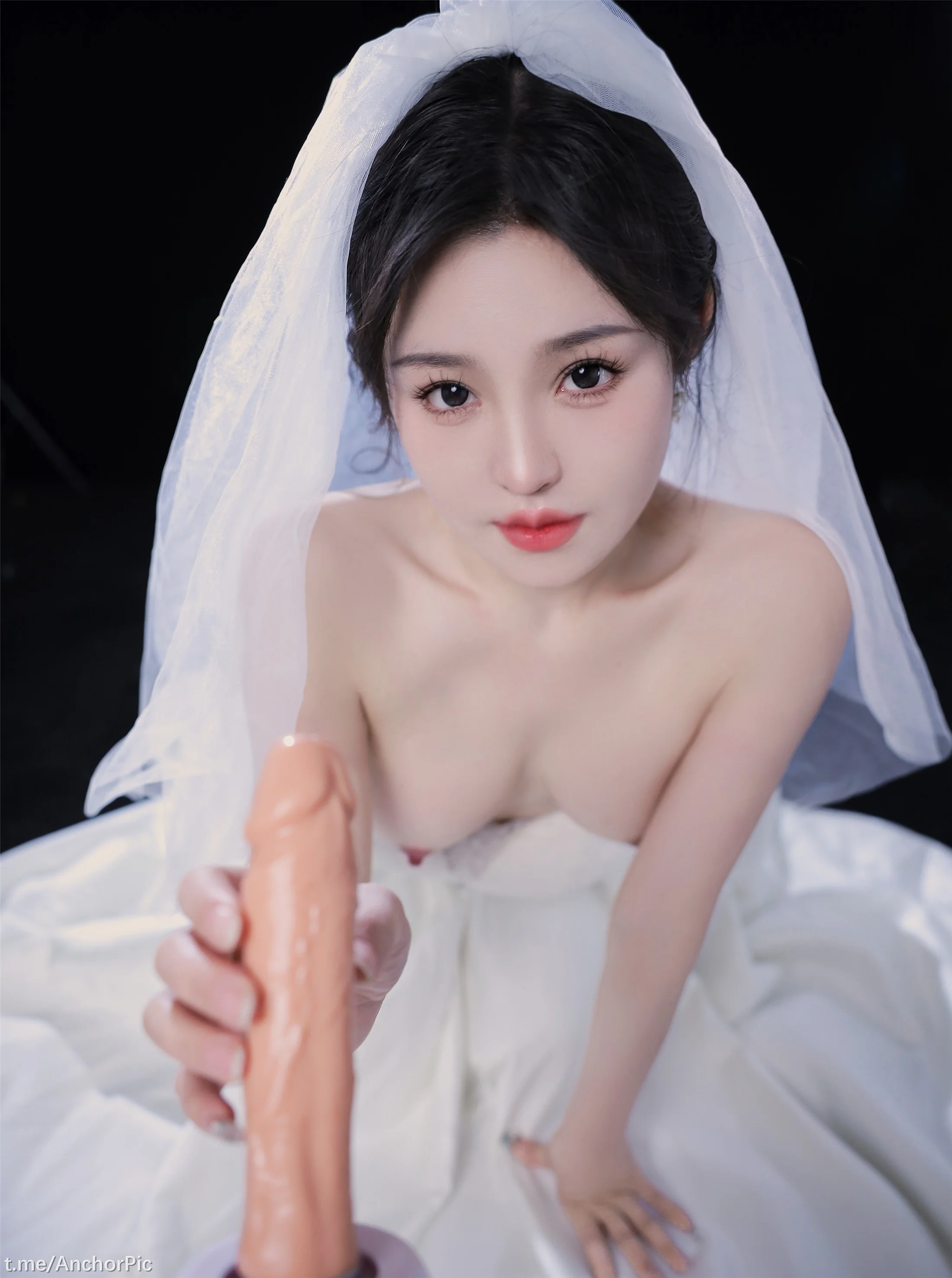 桃暖酱 - 婚纱 61P  第35张-《94零社区》