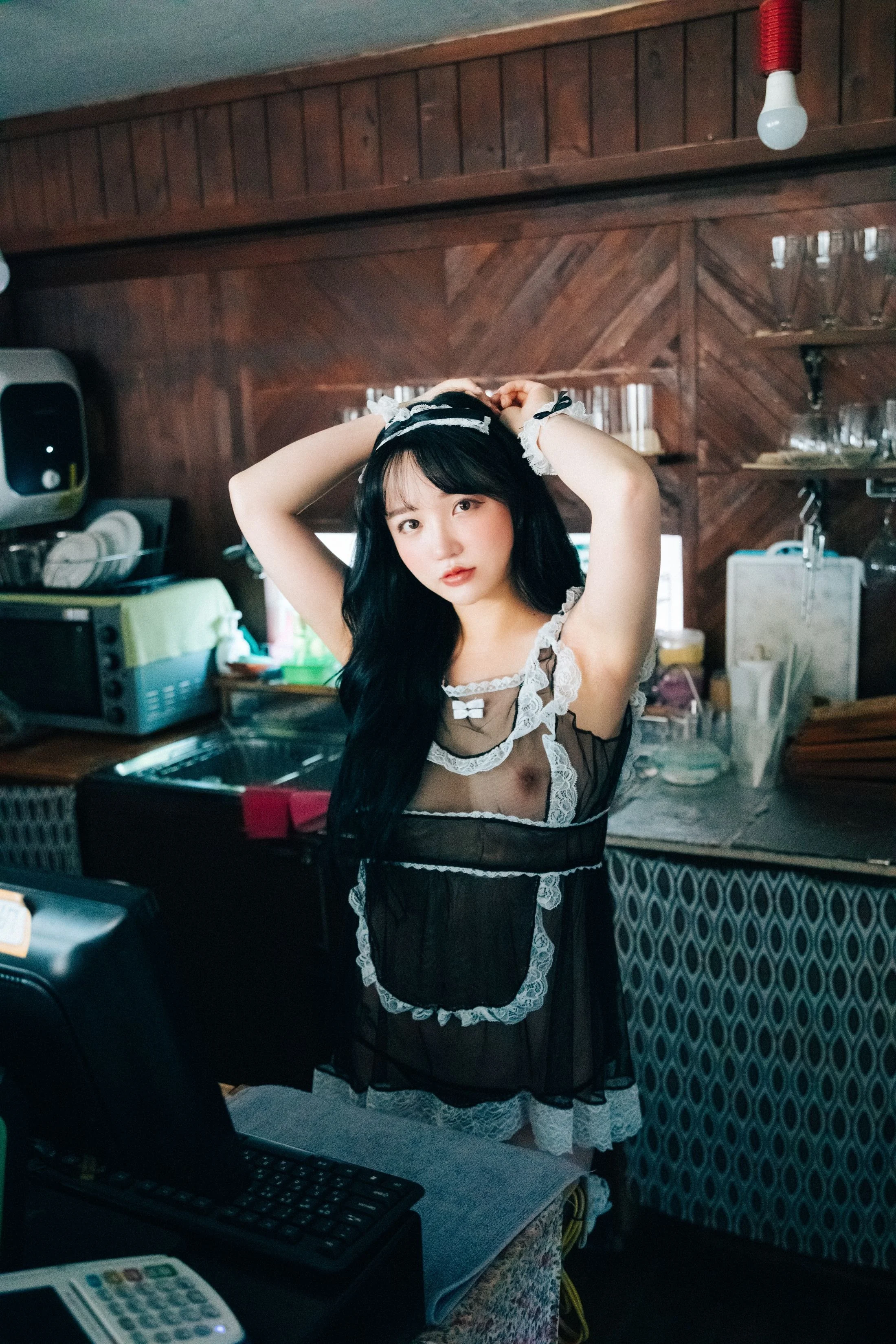 [Loozy] YeEun - Fetish Cafe 127P  第1张-《94零社区》