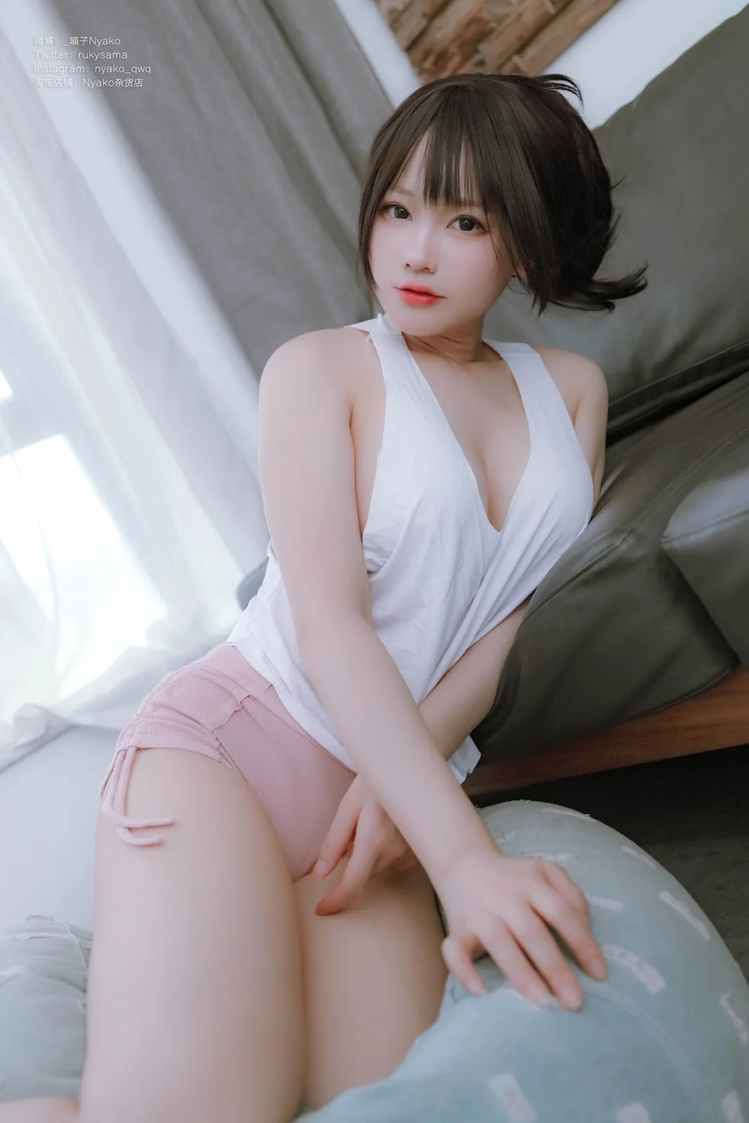 Nyako喵子 隣のやばいお姉さん 背心  第15张-《94零社区》