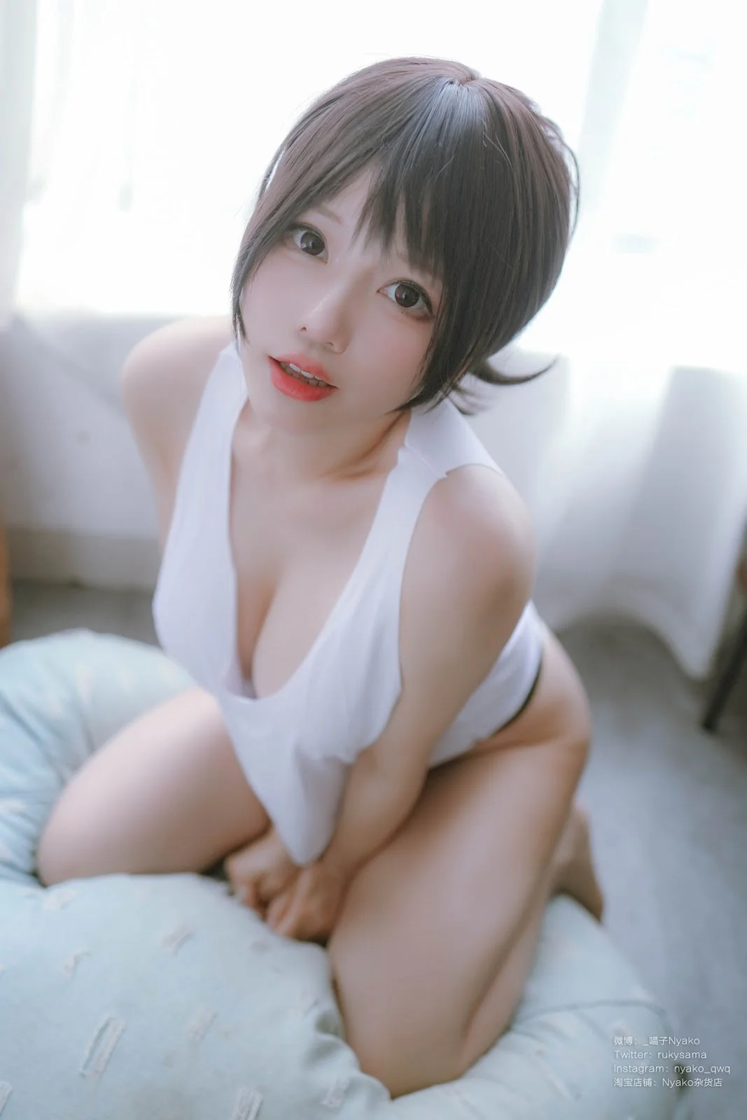 Nyako喵子 隣のやばいお姉さん 背心  第48张-《94零社区》