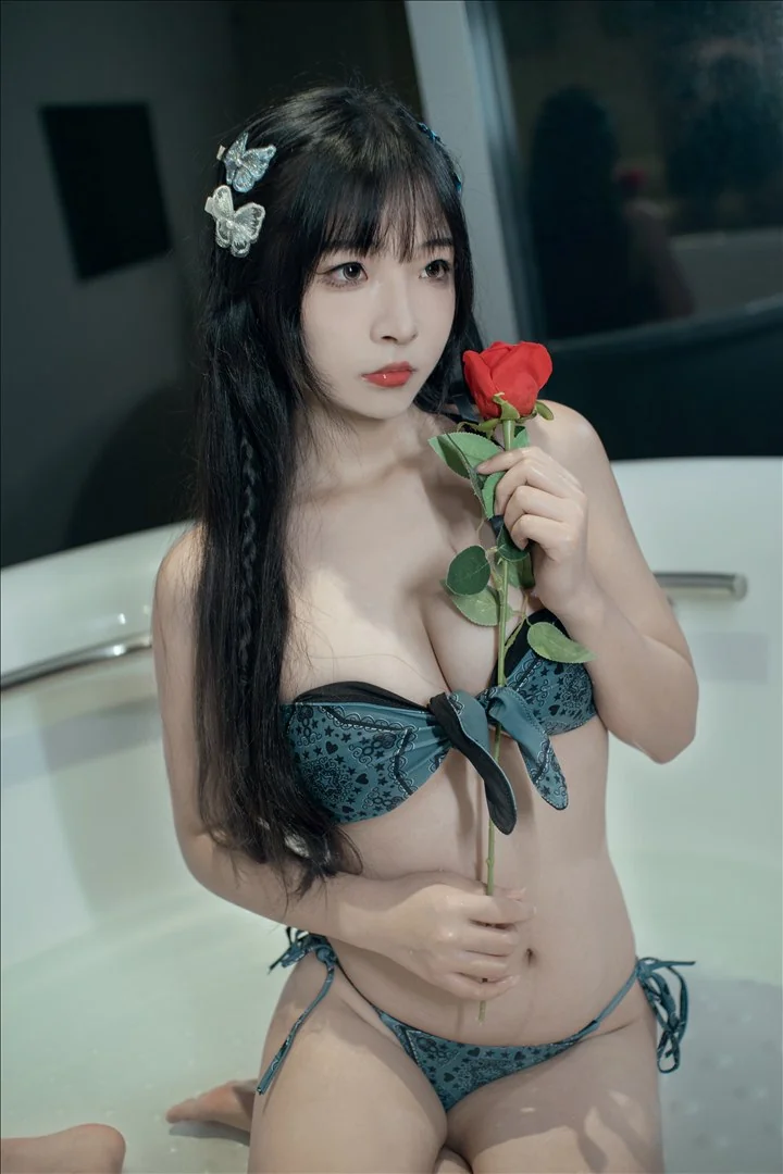 yuuhui玉汇 - 曦中蝶 40P  第1张-《94零社区》