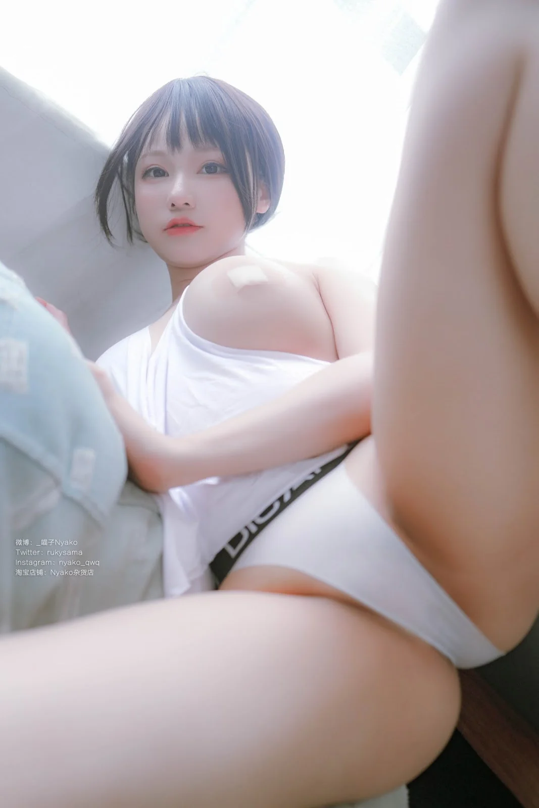 Nyako喵子 隣のやばいお姉さん 背心  第58张-《94零社区》