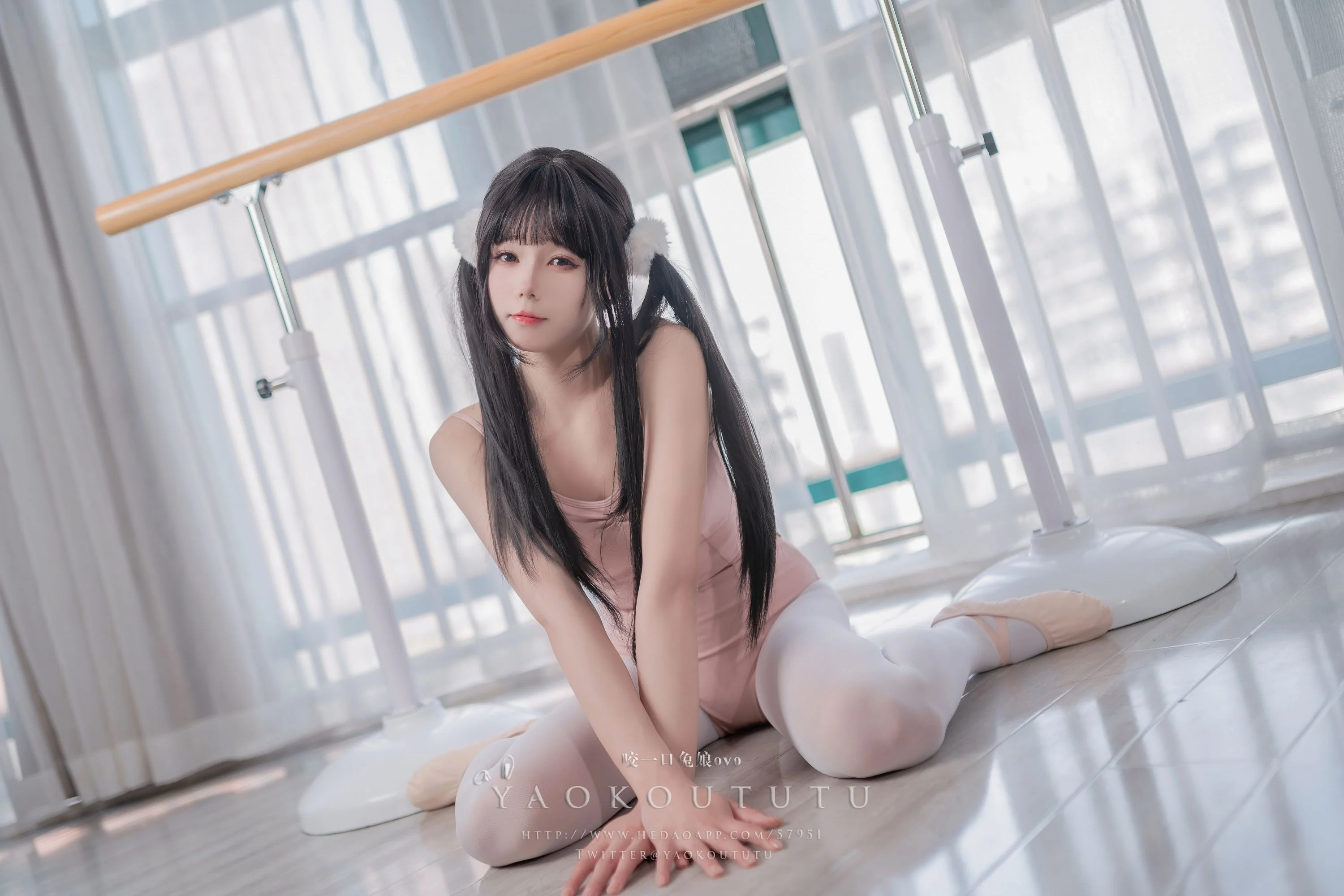 黏黏团子兔 来不及的舞蹈课 [86P1V-669M]  第15张-《94零社区》